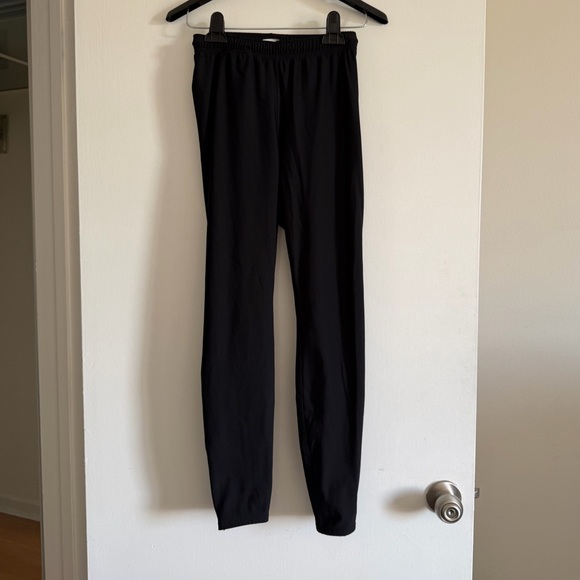 Patagonia Black Zipper Bottom Classic Athletic Base-Layer Leggings size Small - Picture 2 of 5